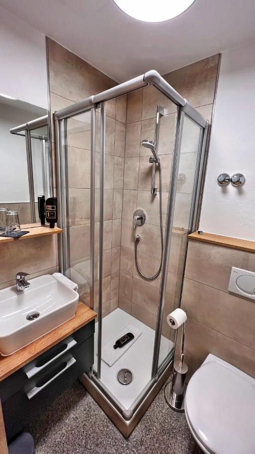 Hotel Zu Den Drei Kronen Seligenstadt Luaran gambar