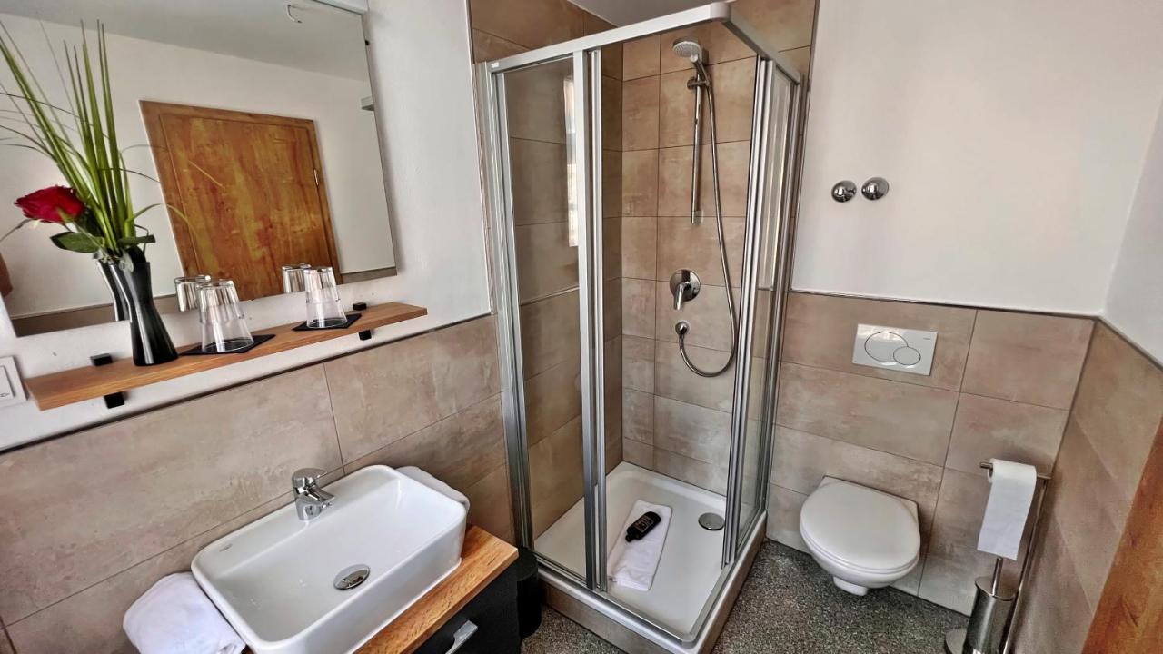 Hotel Zu Den Drei Kronen Seligenstadt Luaran gambar