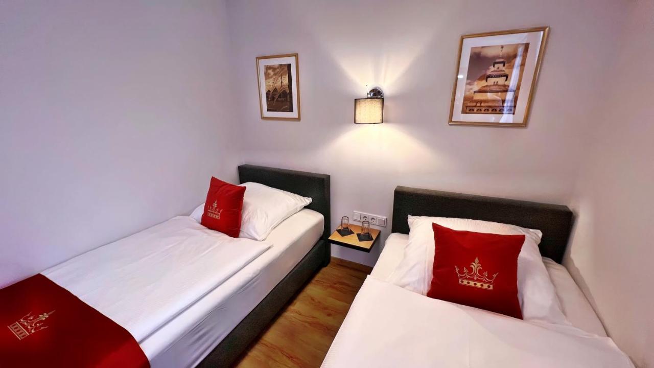 Hotel Zu Den Drei Kronen Seligenstadt Luaran gambar
