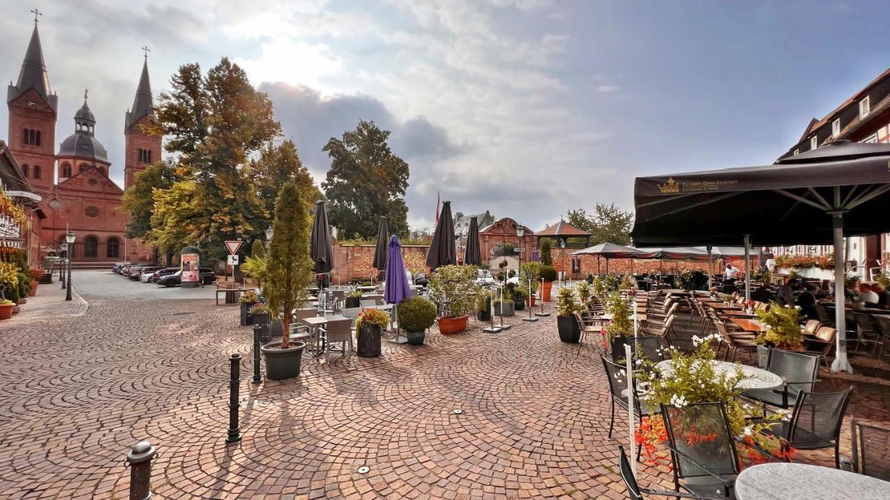 Hotel Zu Den Drei Kronen Seligenstadt Luaran gambar